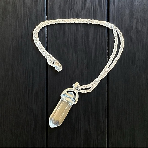 Clear Glass Crystal Point Necklace – Silver Tone Chain – Boho, Witch - Picture 4 of 7